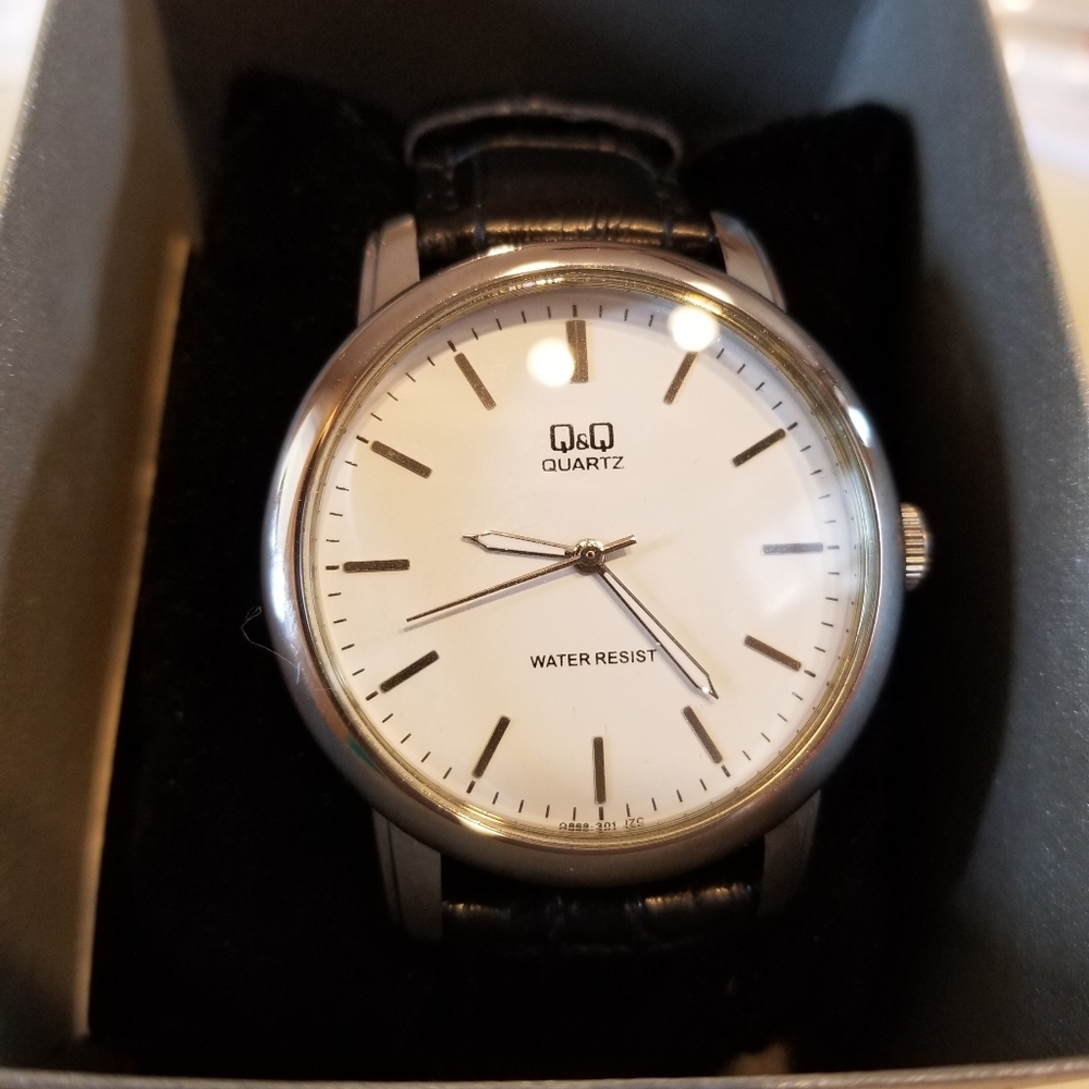 Q & Q Men's Watch